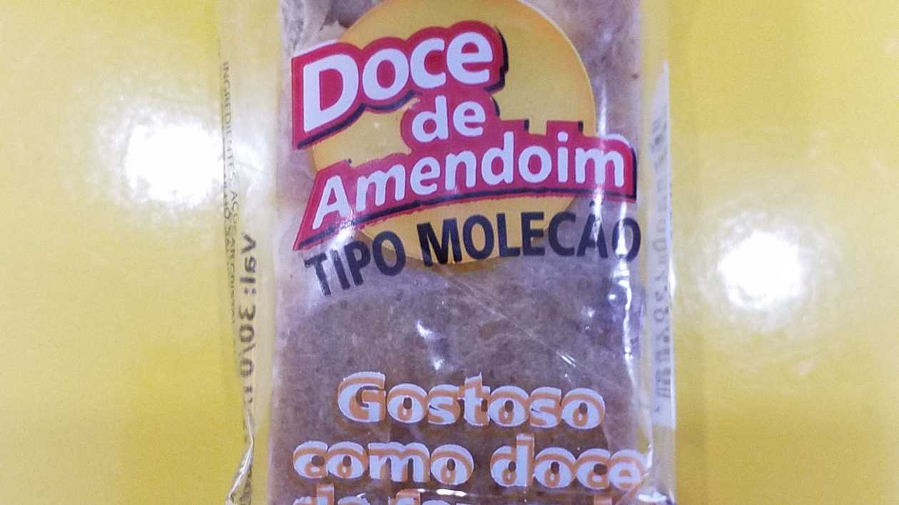 Doce de Amendoim Molecão 60 grm.