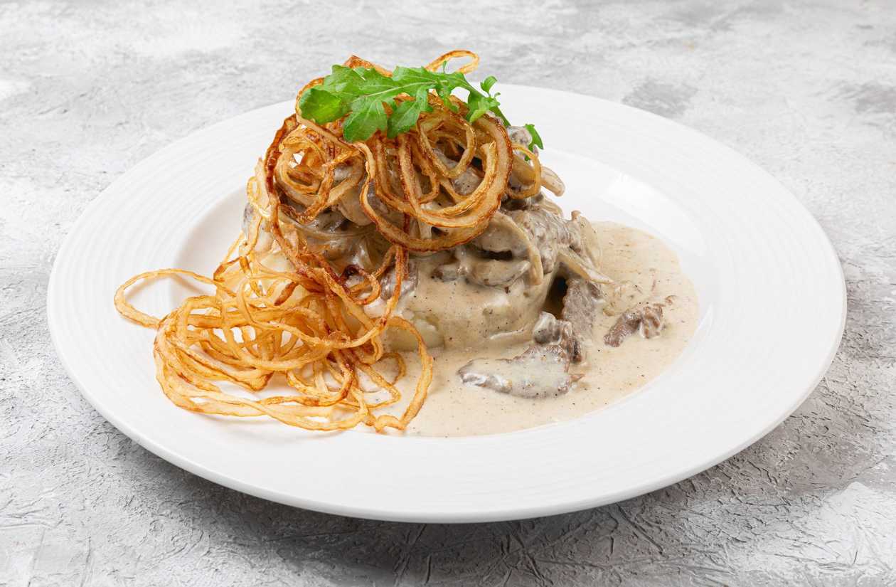 Beef stroganoff