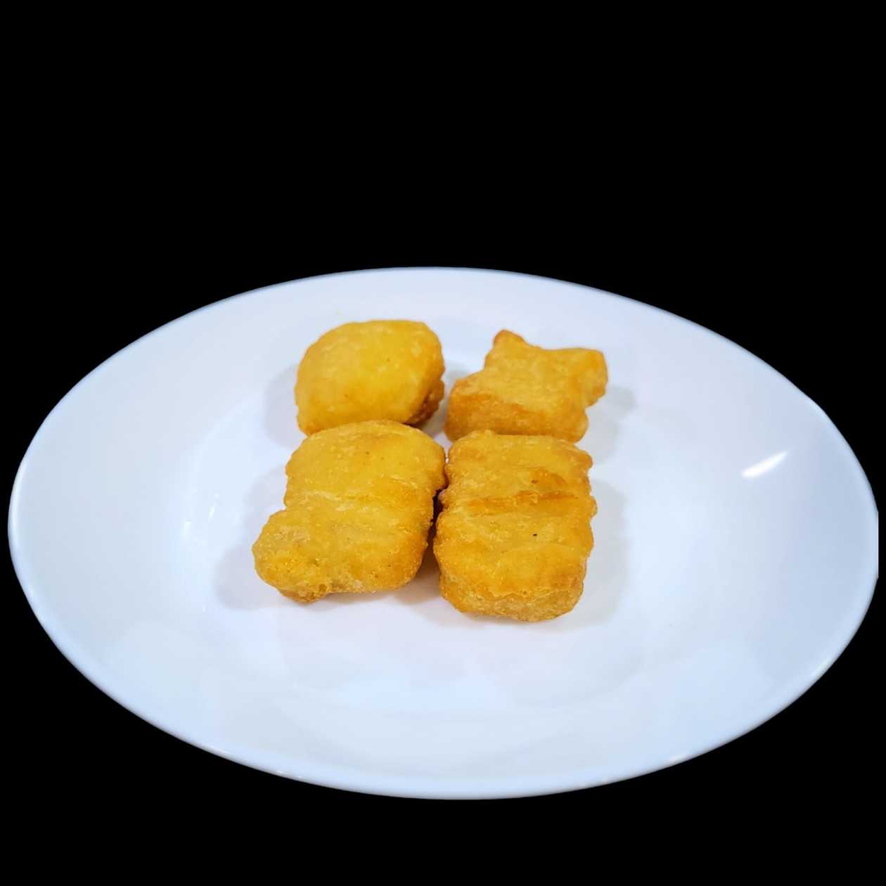4 PEÇAS NUGGETS FRANGO