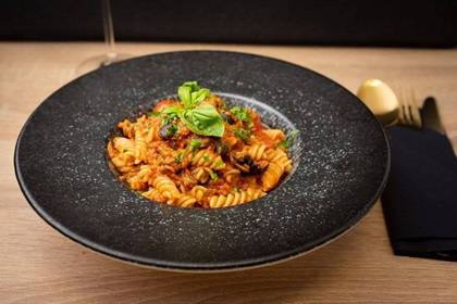 Penne cu piept de pui si ciuperci