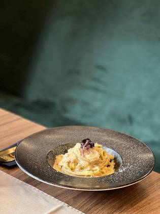 Tagliatelle cu brie sos de trufe