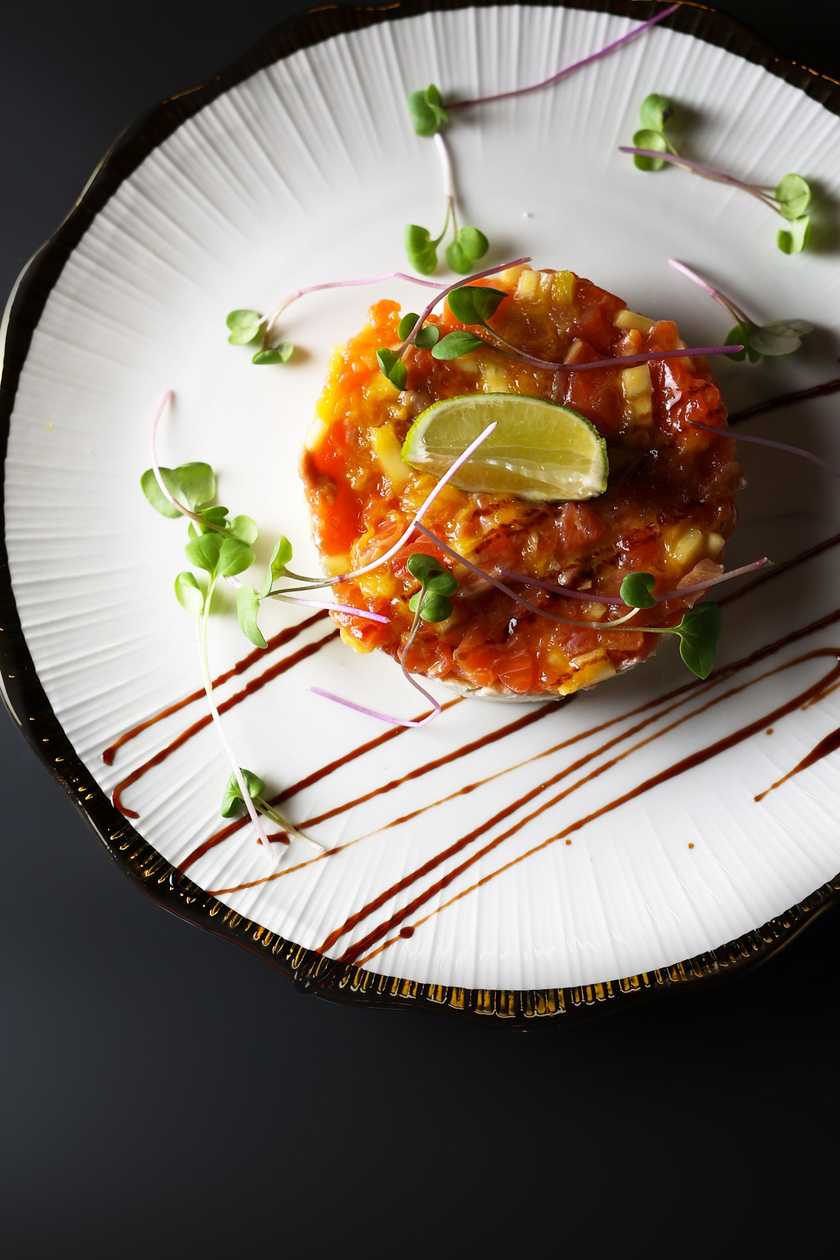 Avocado-salmon tartare