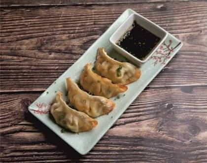 Gyozas de Frango (6 pçs)
