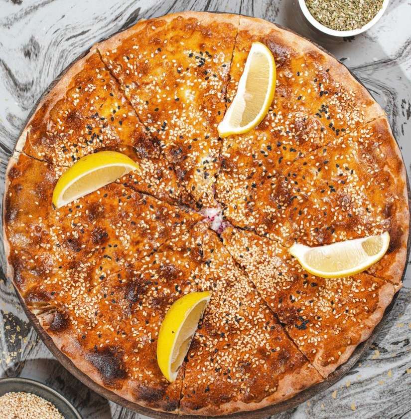 Khacha pizza