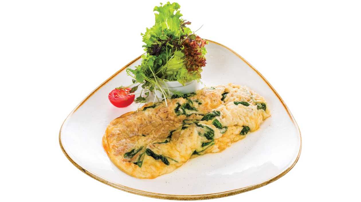 Omlete ar spinātiem un tunci