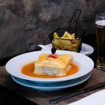 Special Francesinha with Potatoes