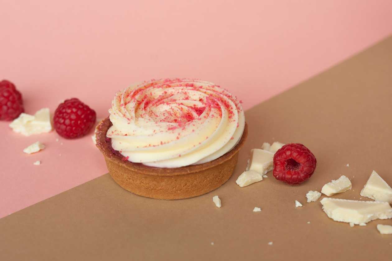 Tartaletka biała czekolada malina