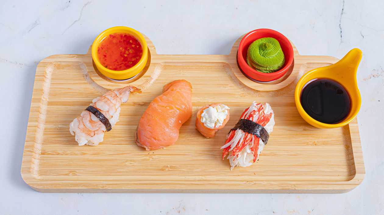 Nigiri qızıl balıq