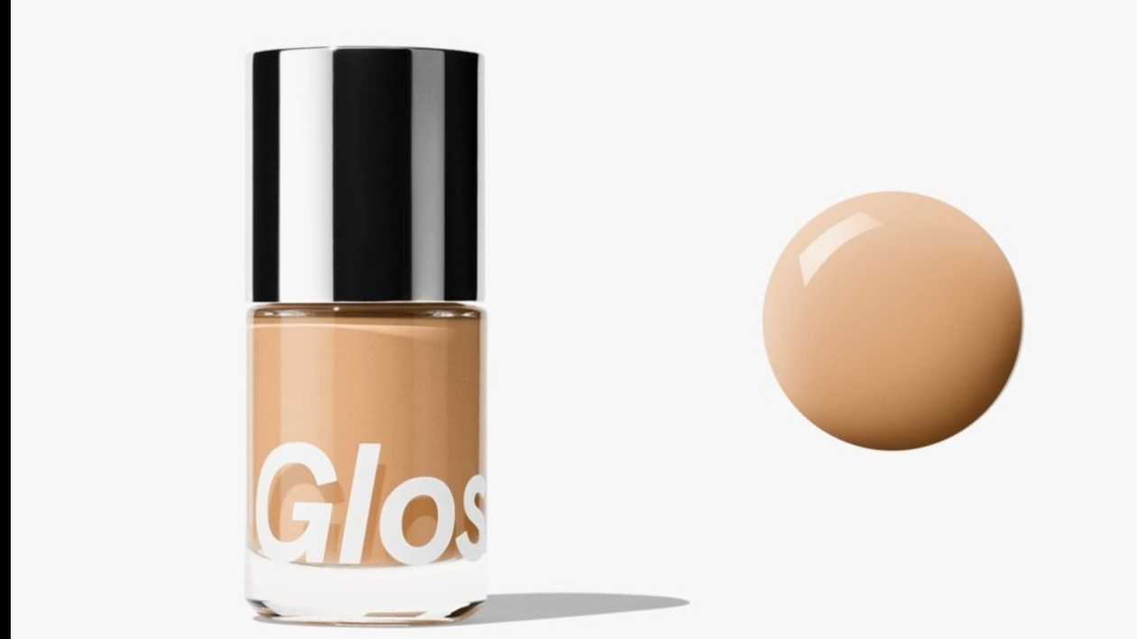 GLOSSIER