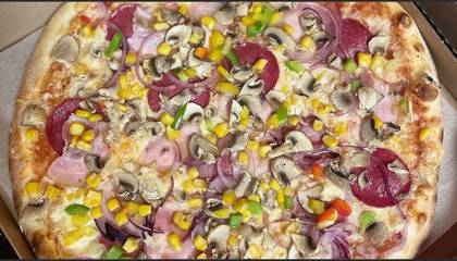 9. Mexican Pizza 32cm🌶🌶🌶🫑🧅🌽