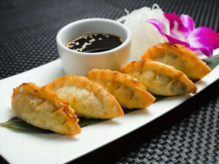 A012 Fried dumplings