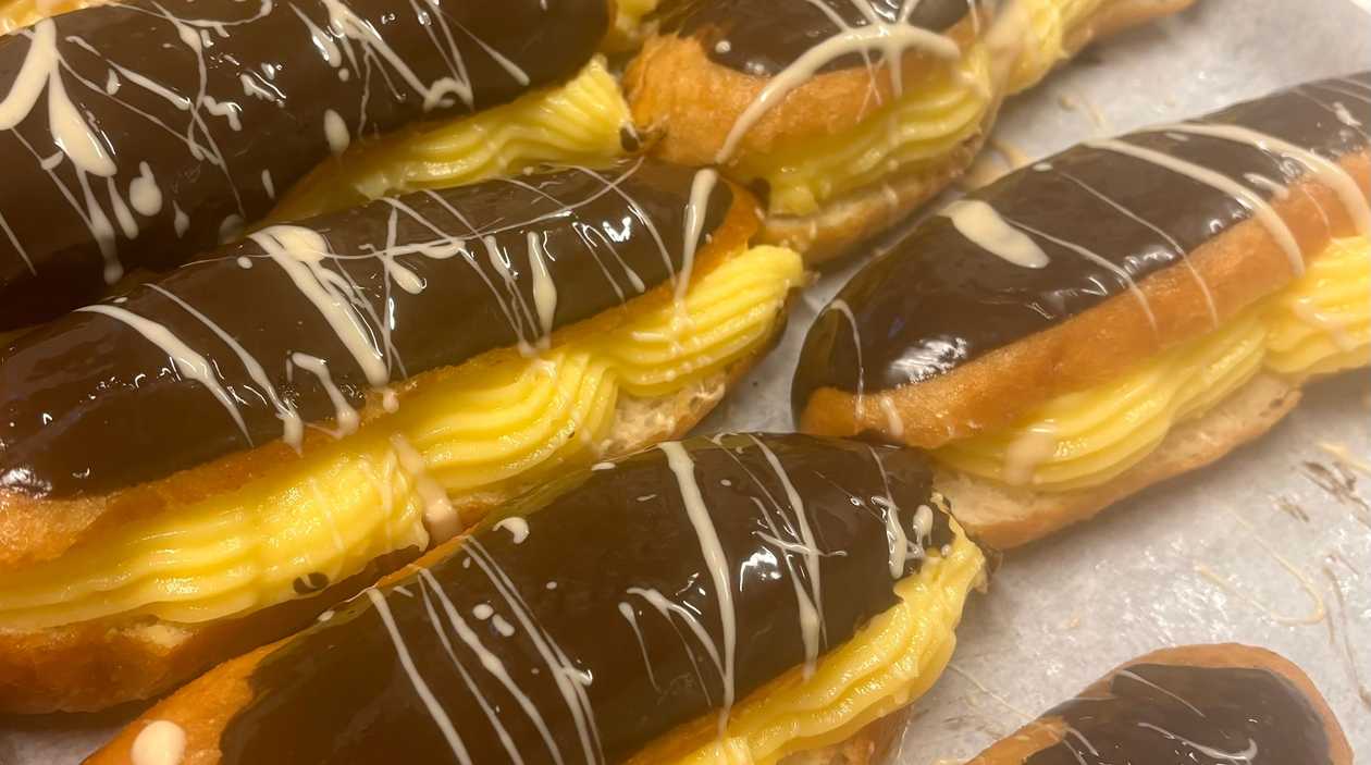 Eclairs