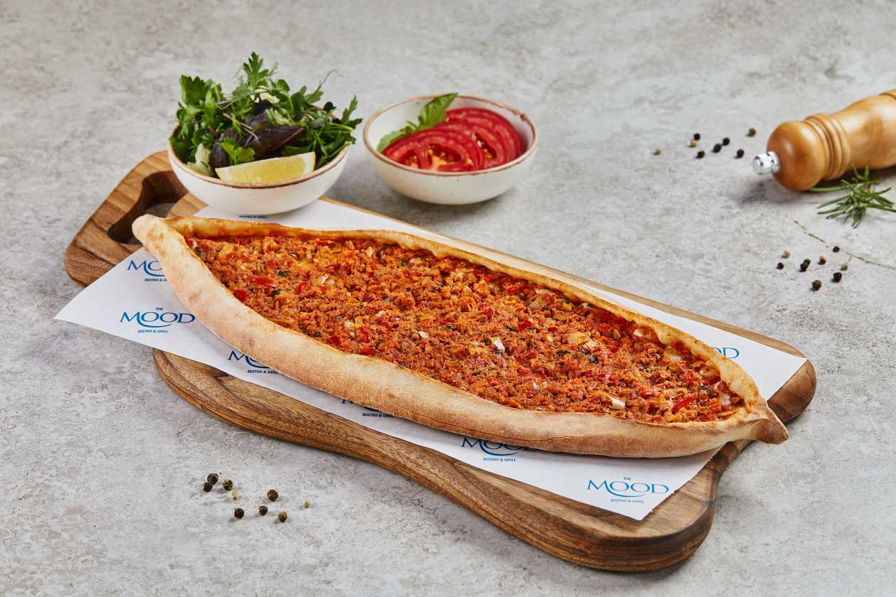 Пиде с мясным фаршем