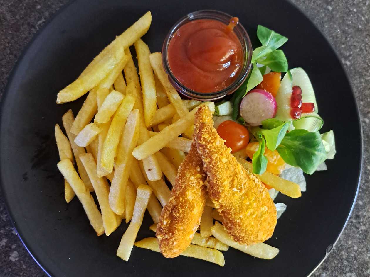 Breaded Chicken Fillet with Fries