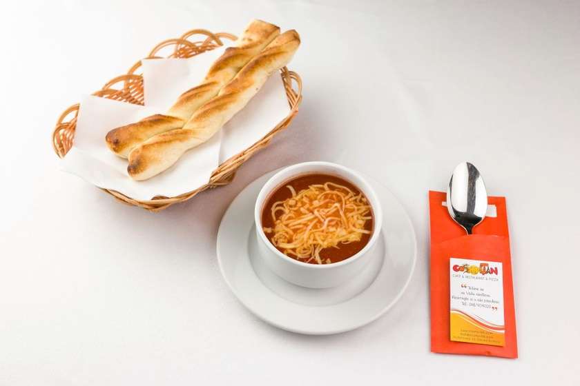 Tomato soup with cheese