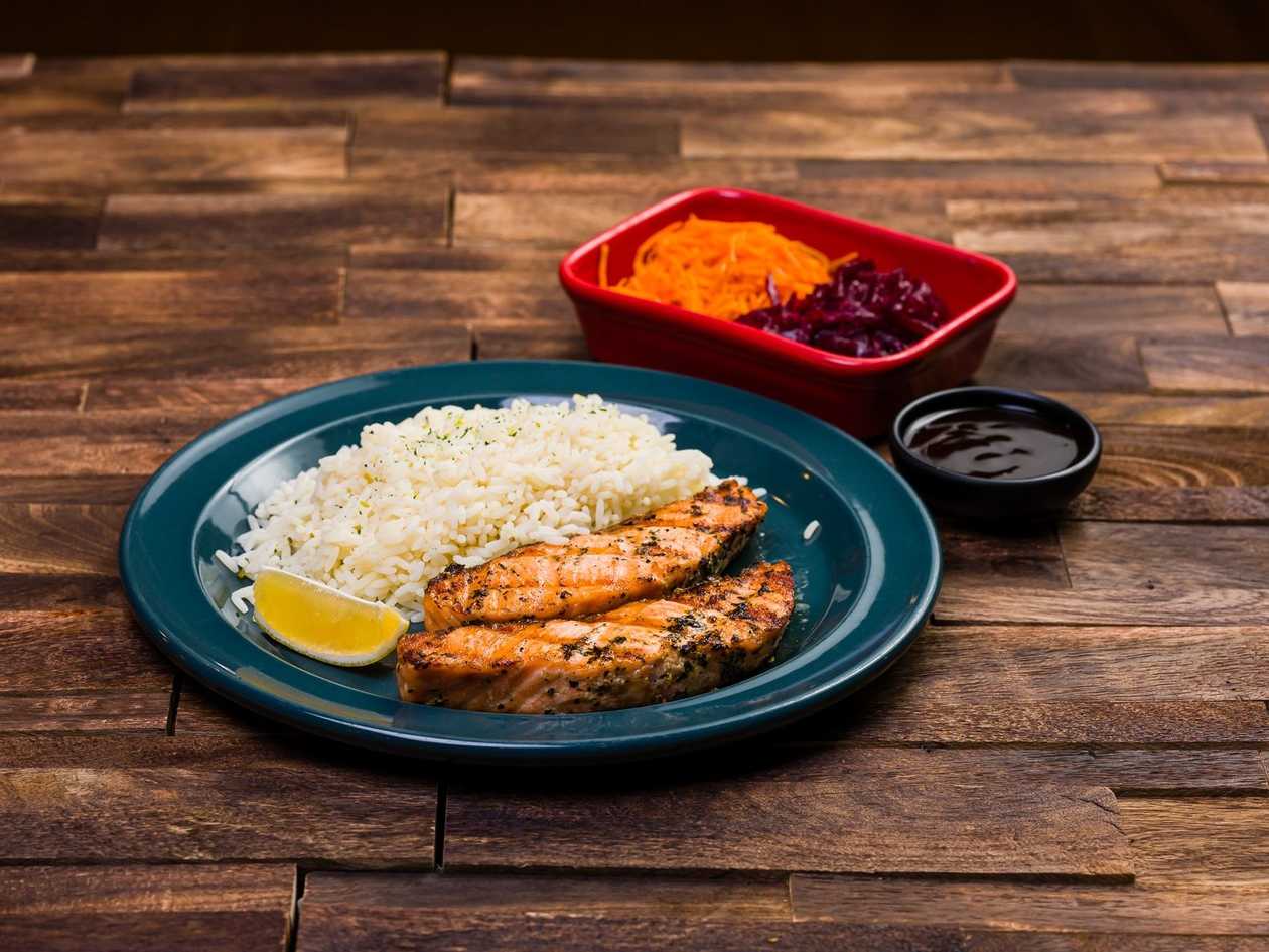 Salmon fillet steak medium