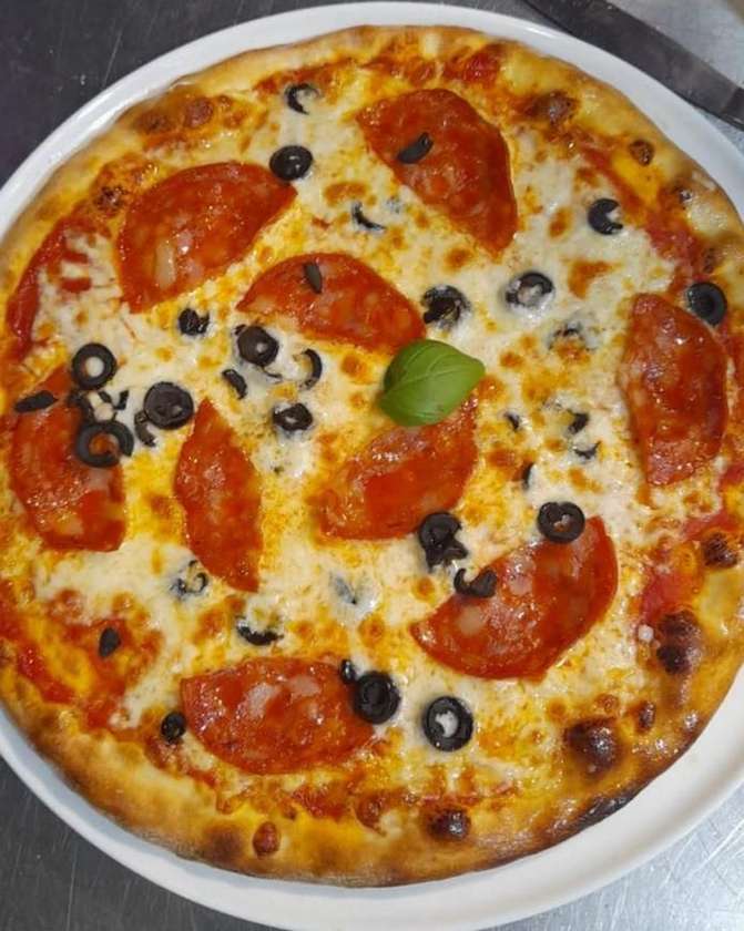 Chorizo Pizza