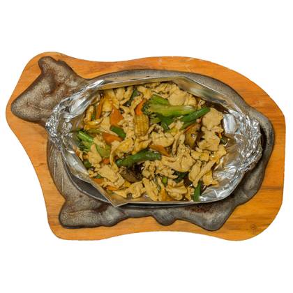 Vištiena, paruošta įkaitintoje ketaus lekštėje