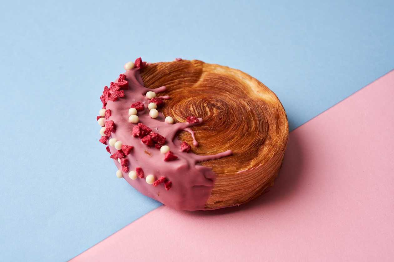 Raspberry Roll by Toy Confectionery