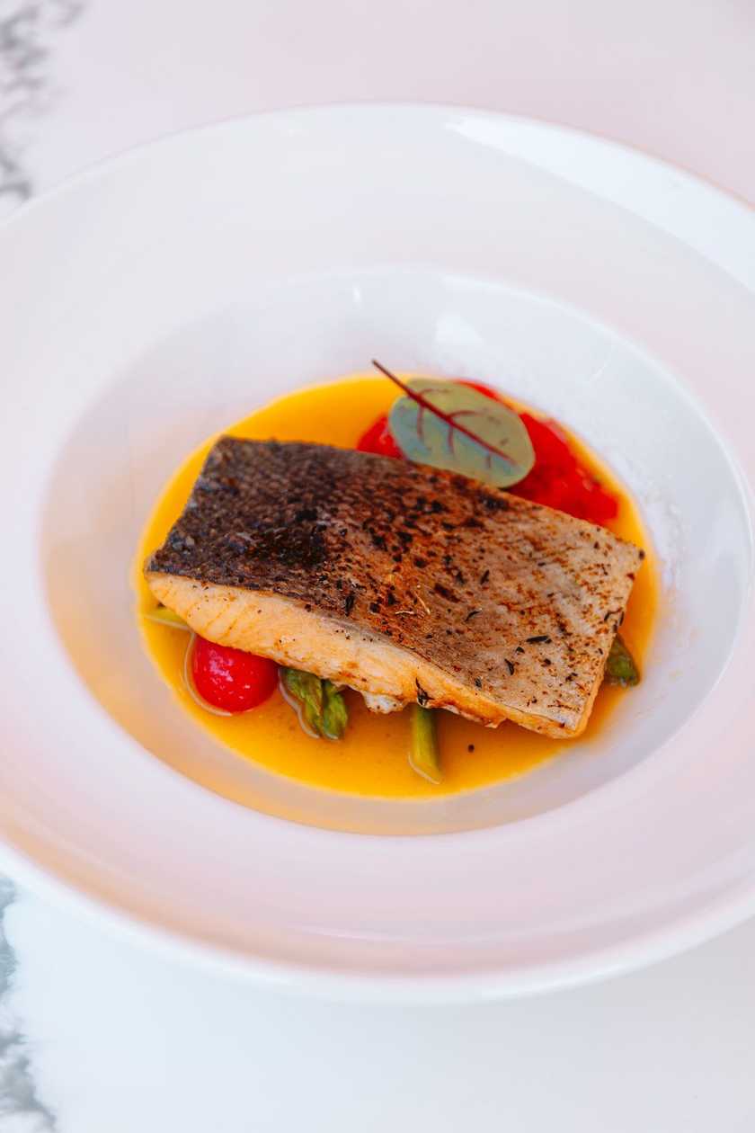 Forel Filesi Qulançlar və Pomidor Mürəbbəsi ilə