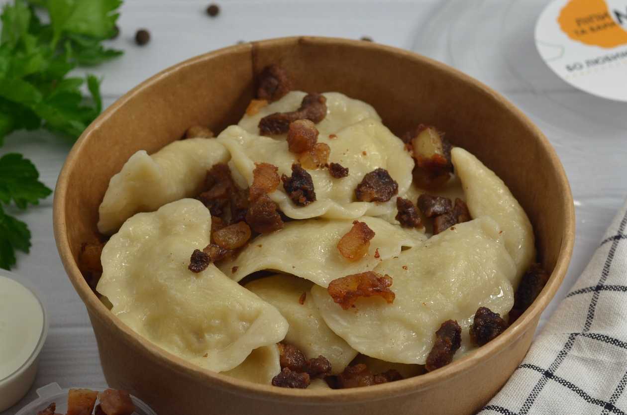 Mixed Varenyky with Potato and Cabbage (10 pcs + 10 pcs)