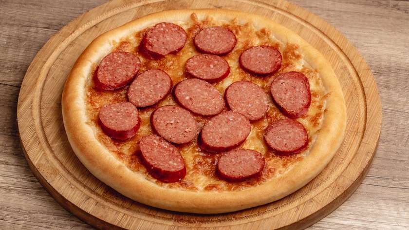 Sucuklu Pizza