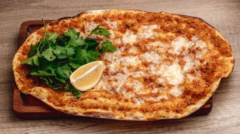 Pendirli Lahmacun