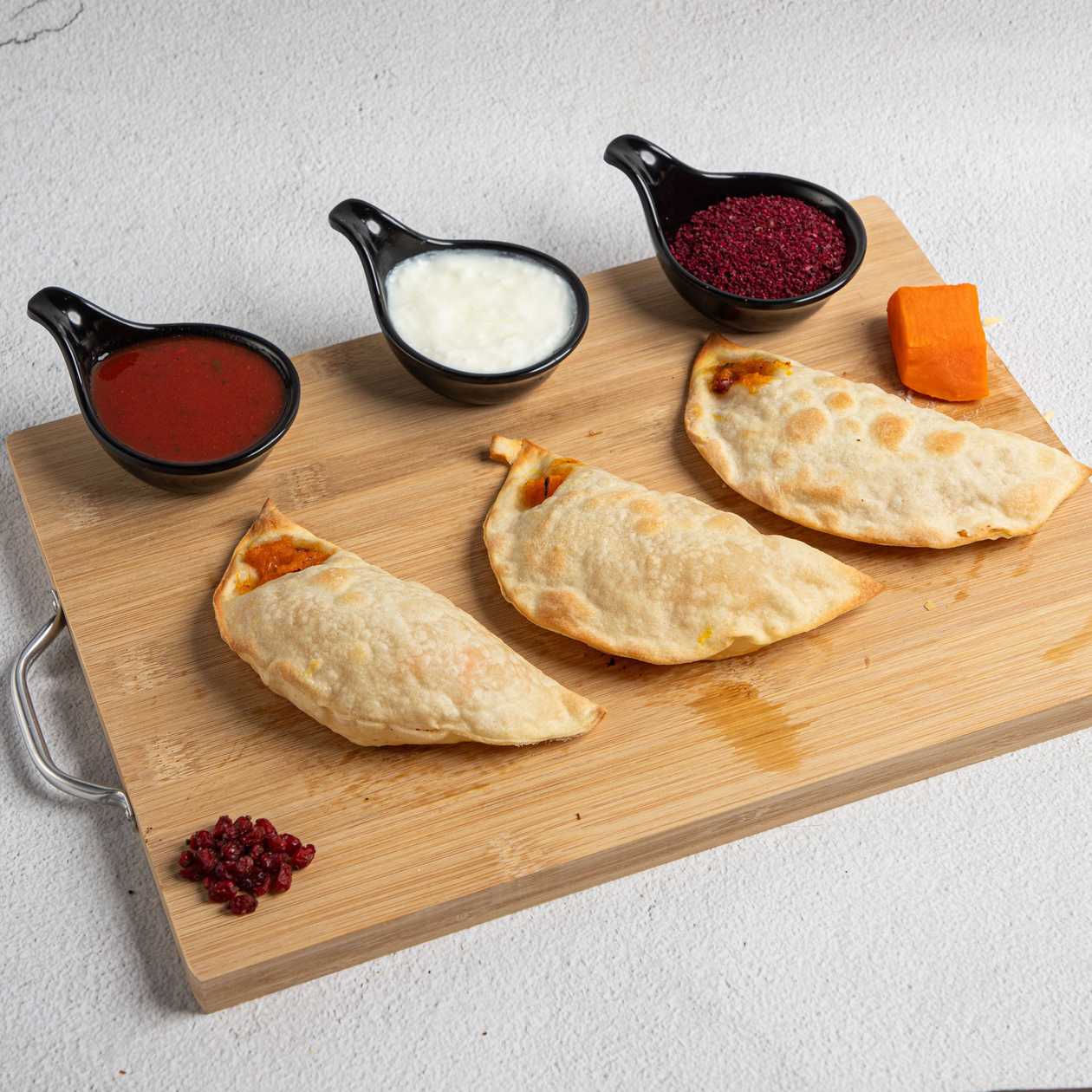 Boranili Qutab with Corat Filling