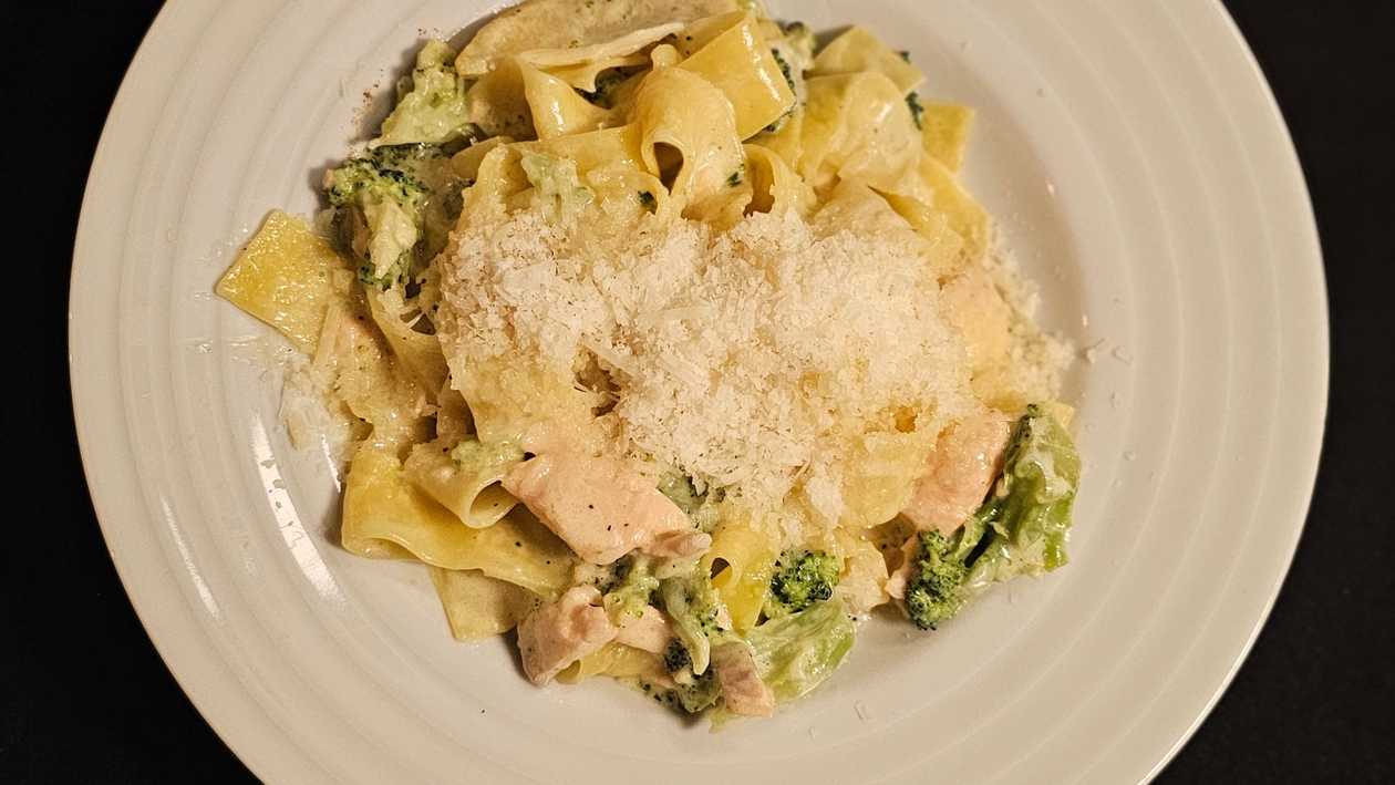 Papardelle al salmone