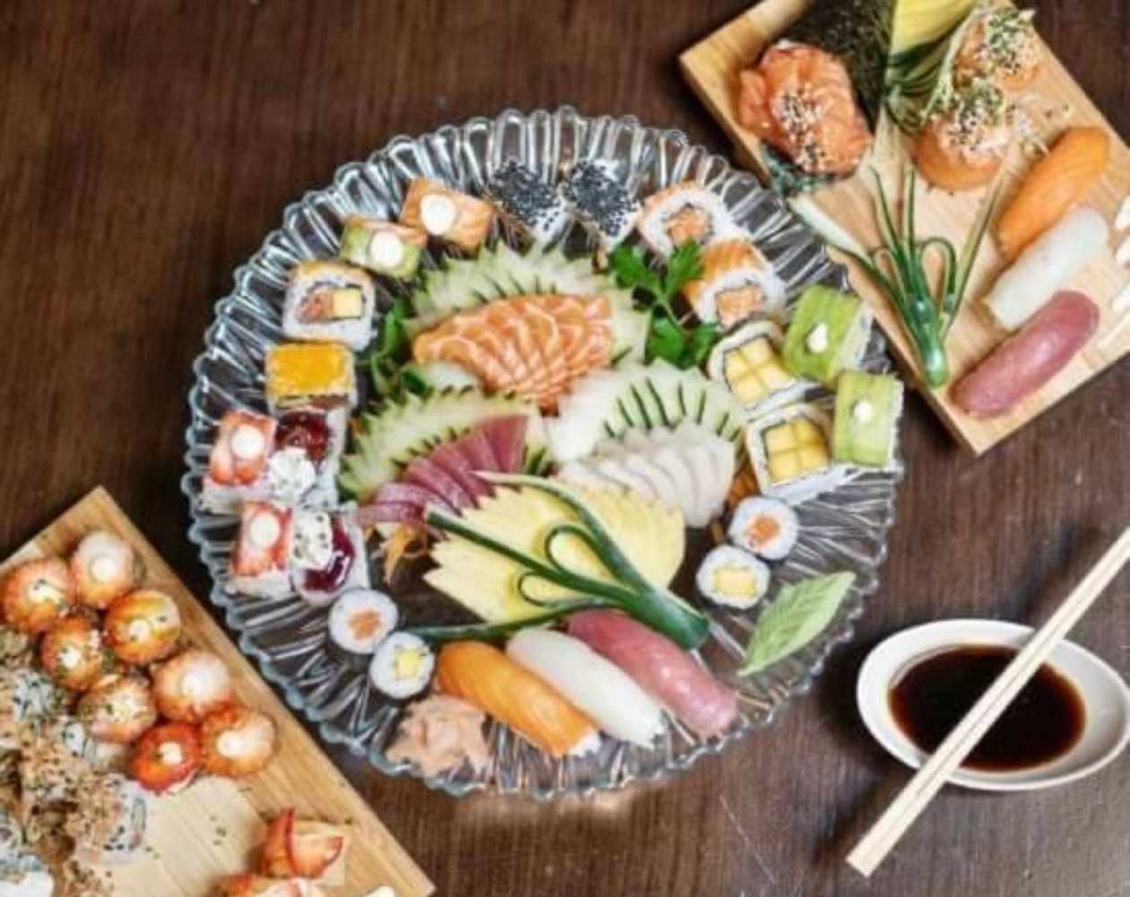 Sushi Mix (2x1) (30 pieces) - Buy 2 Get 1 Free