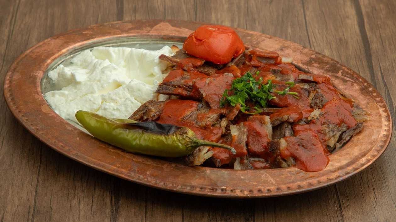 İsgəndər dönəri ətlə