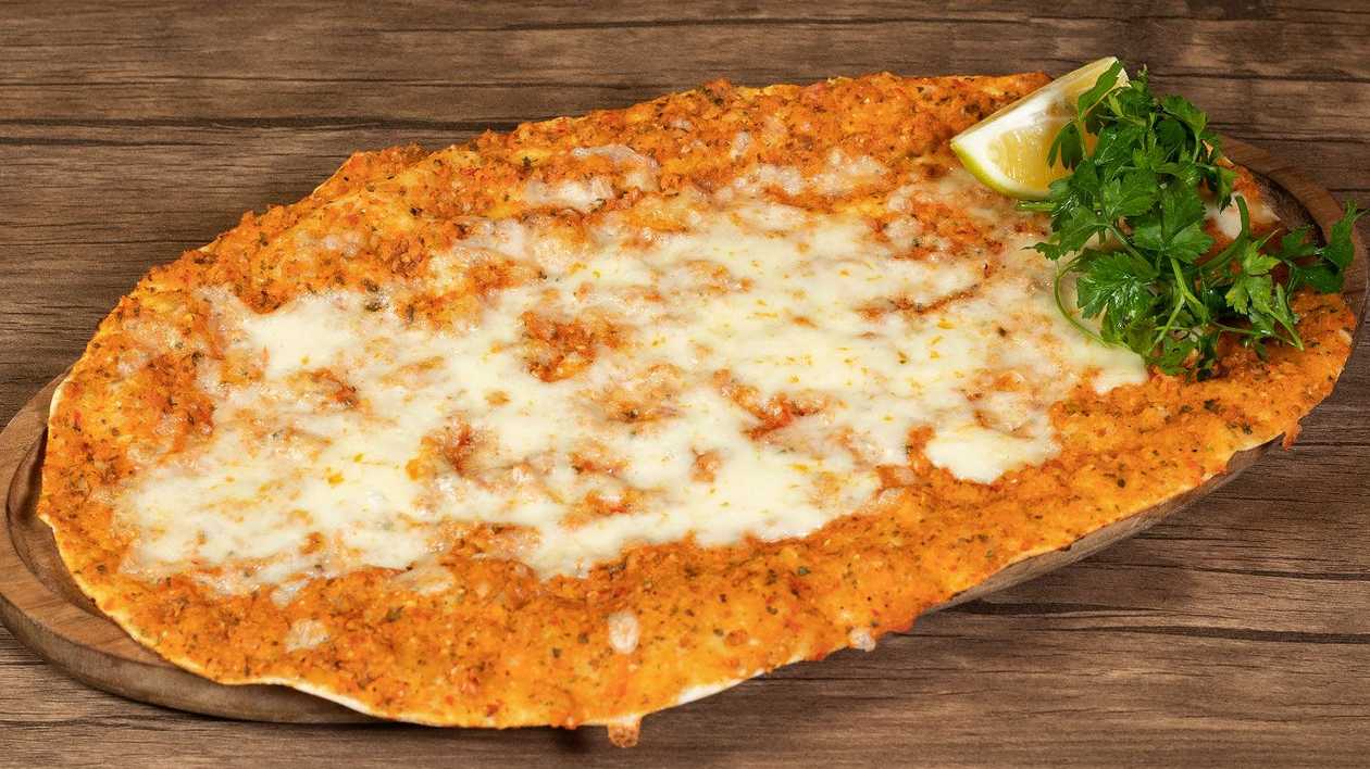 Pendirli lahmacun