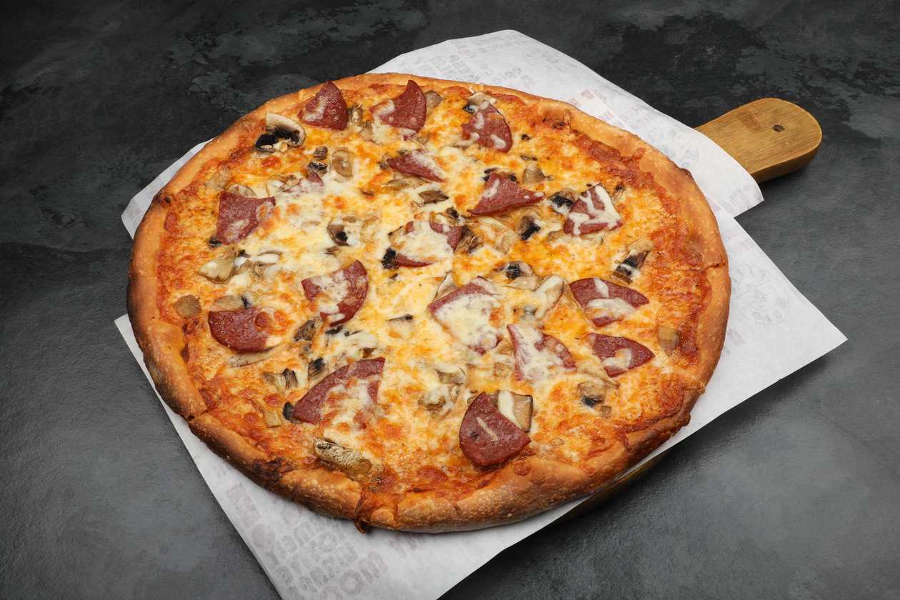 Pepperoni Pizza - Medium