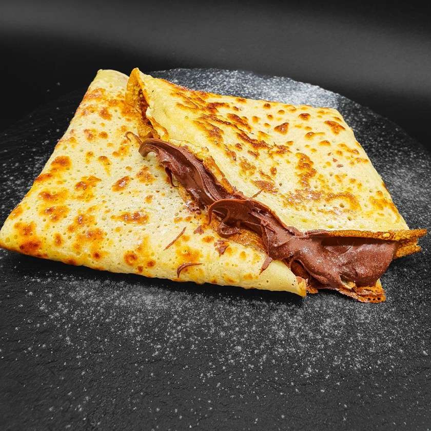 Crepes with chocolate cream