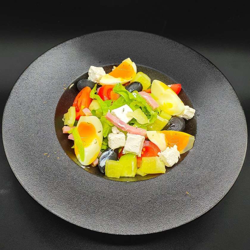 Bulgarian salad