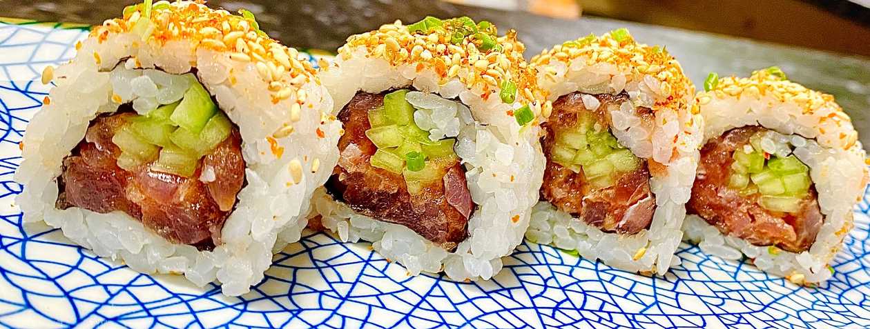 Spicy tuna roll