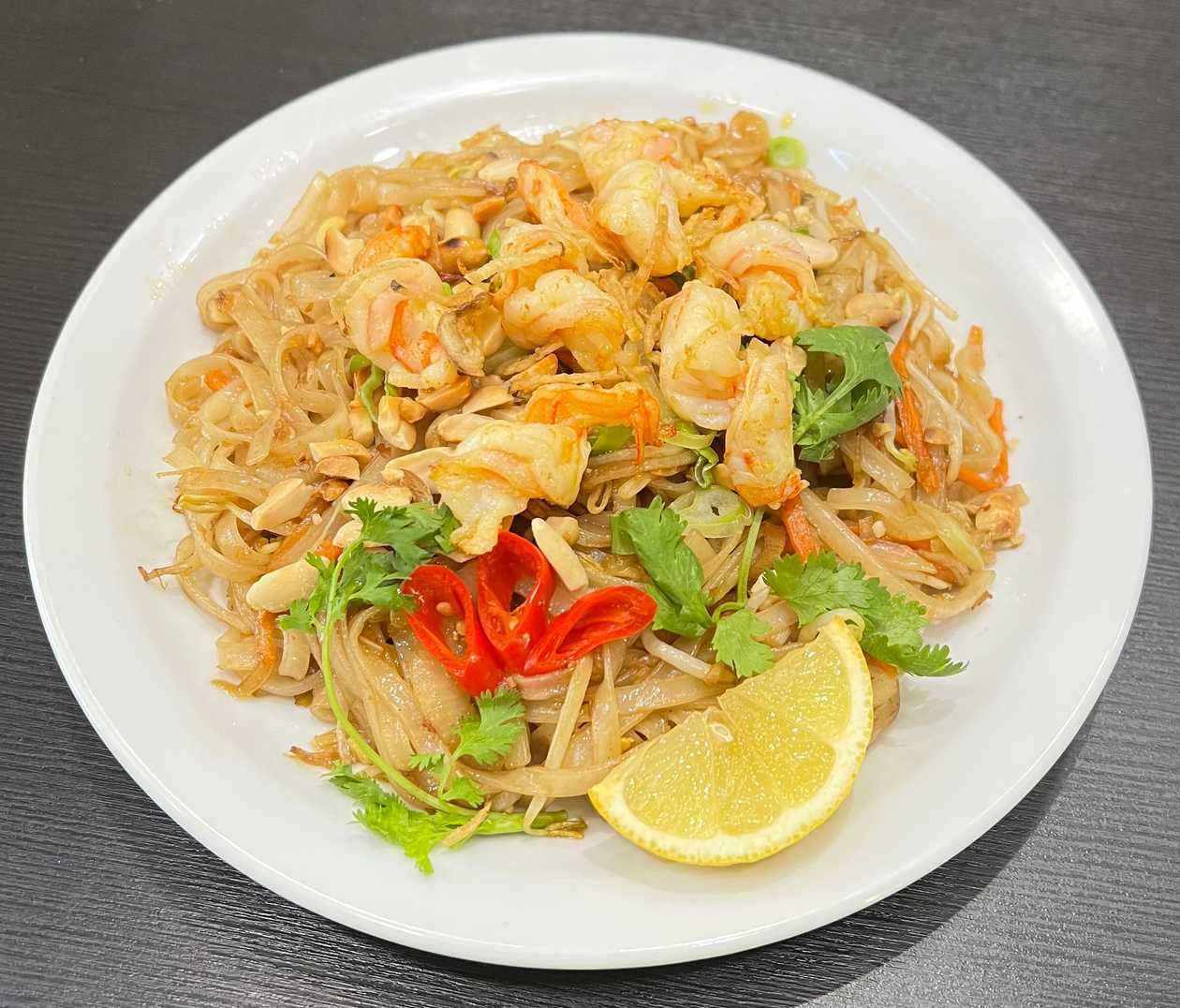 24. Γαρίδες Pad Thai