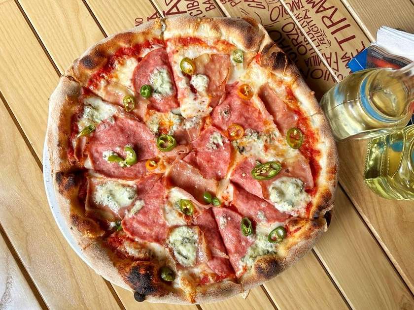 PIZZA BUCATARULUI