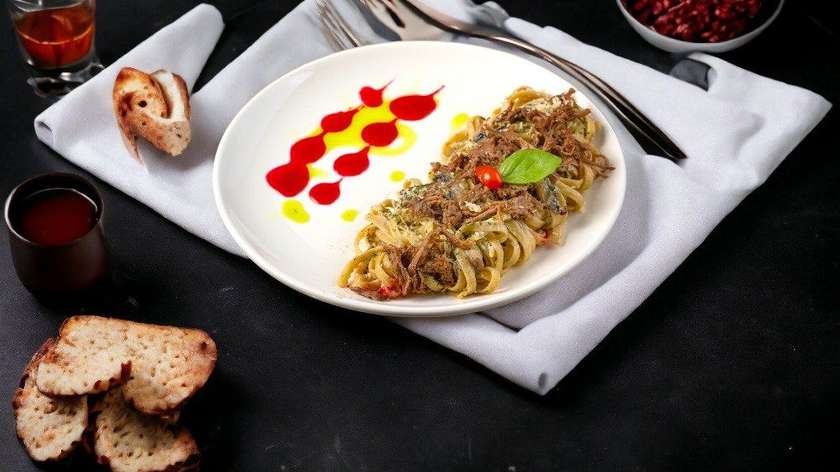 Pasta Alfredo Lamb
