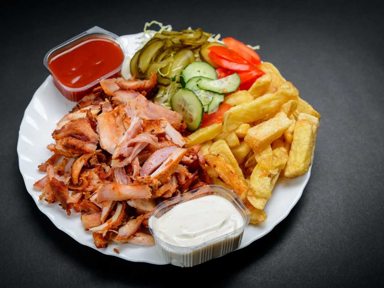 Chicken shaorma on a plate