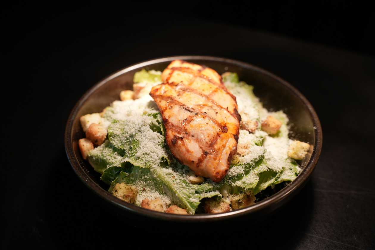 Caesar salad with chicken
