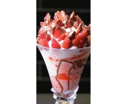 Strawberry Nutella Cup