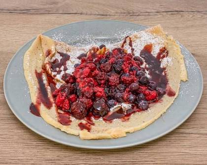 Wild Berry Crepe