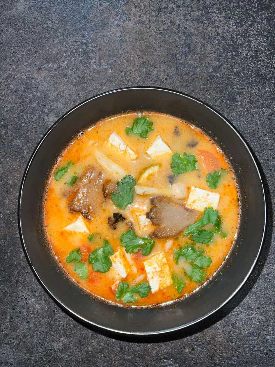 Вегетаріанський Том Ям