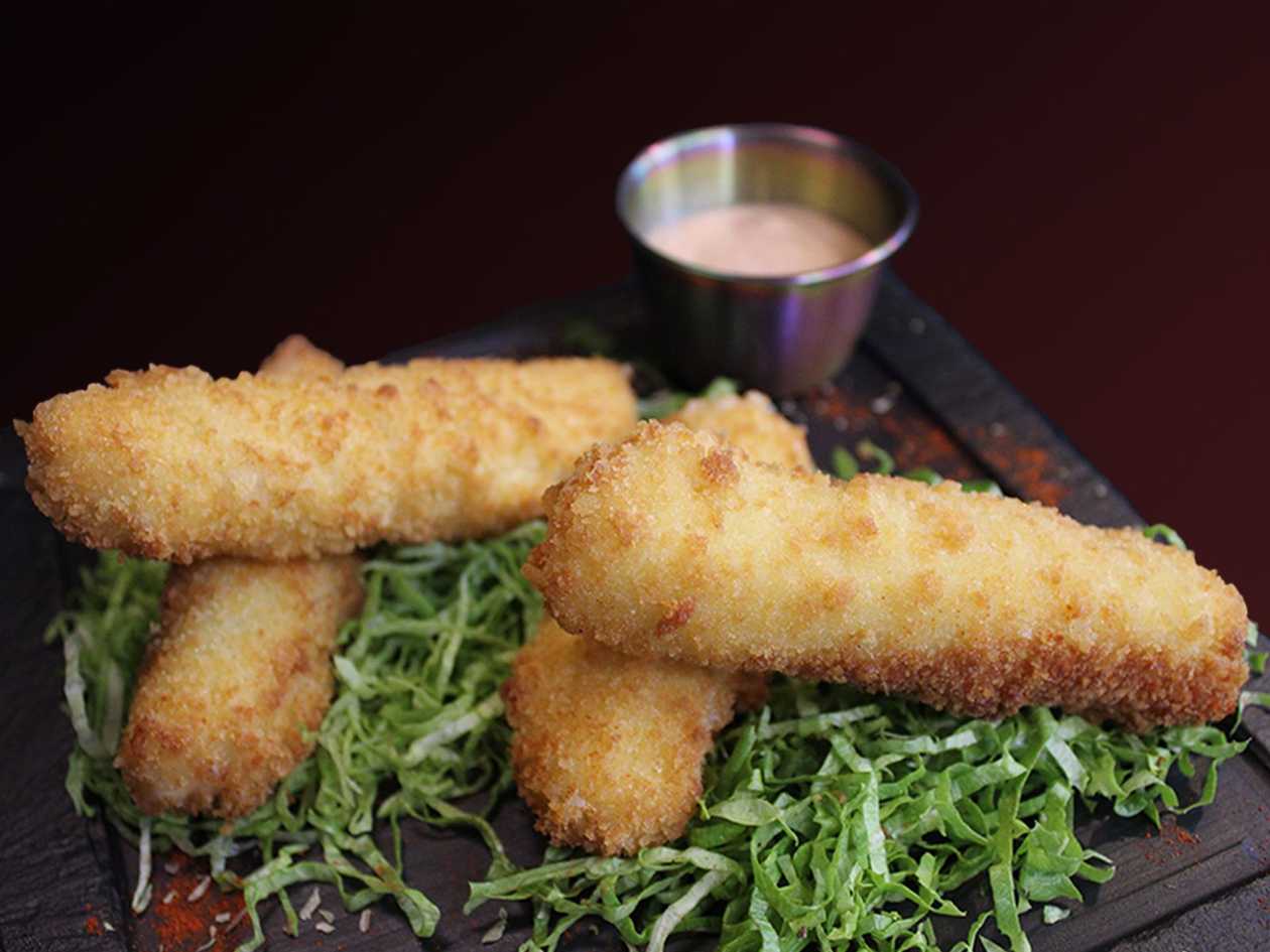 MOZZARELLA STICKS