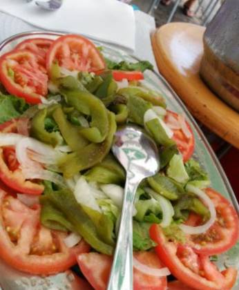 Salada Mista com Pimentos