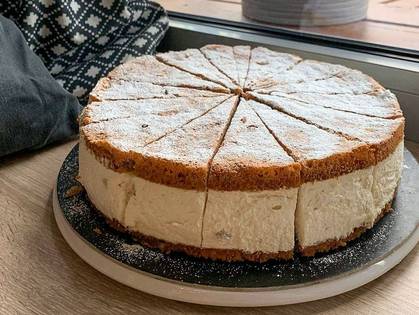 Pear and Ricotta Cake