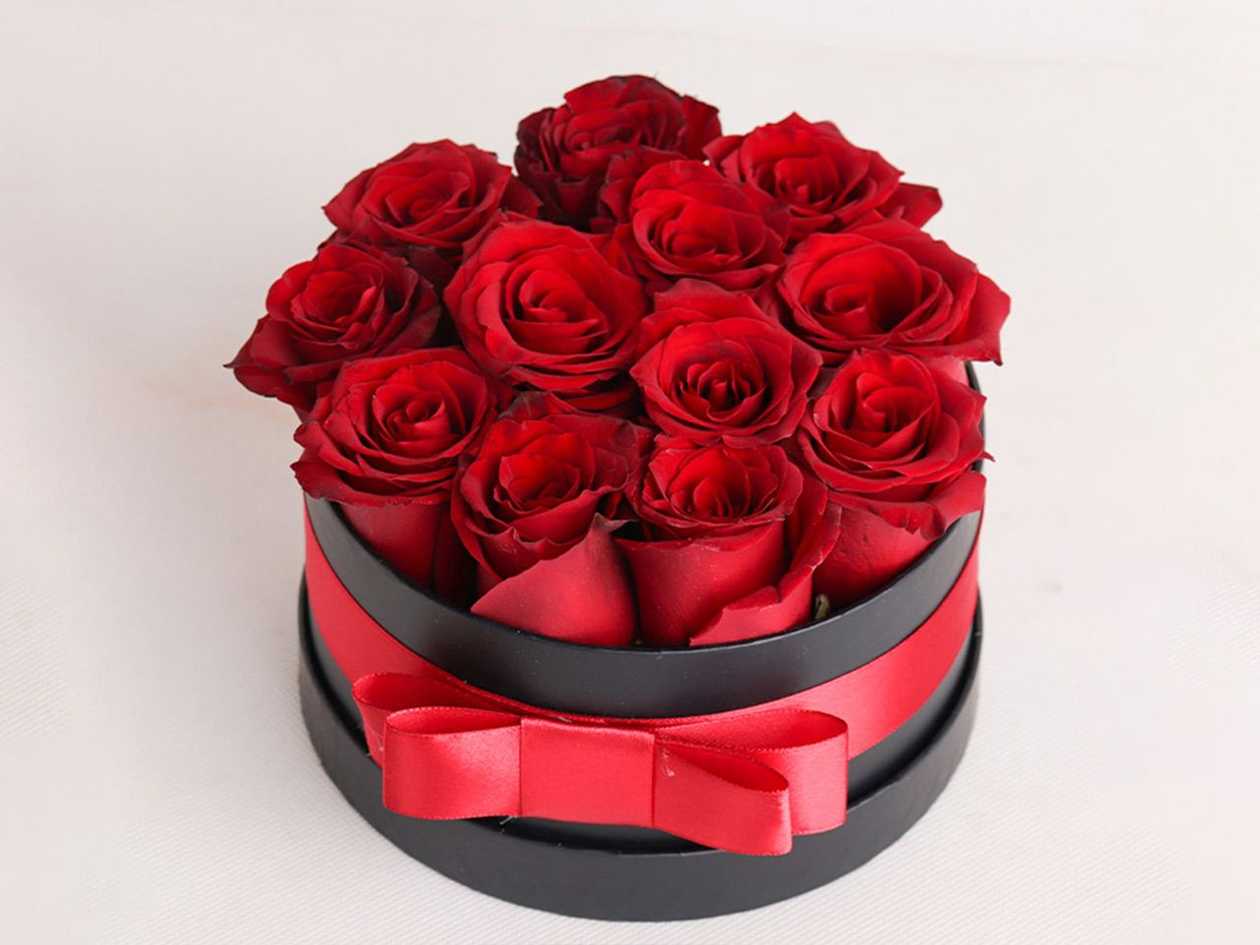 Box of Red Roses - Cupertino