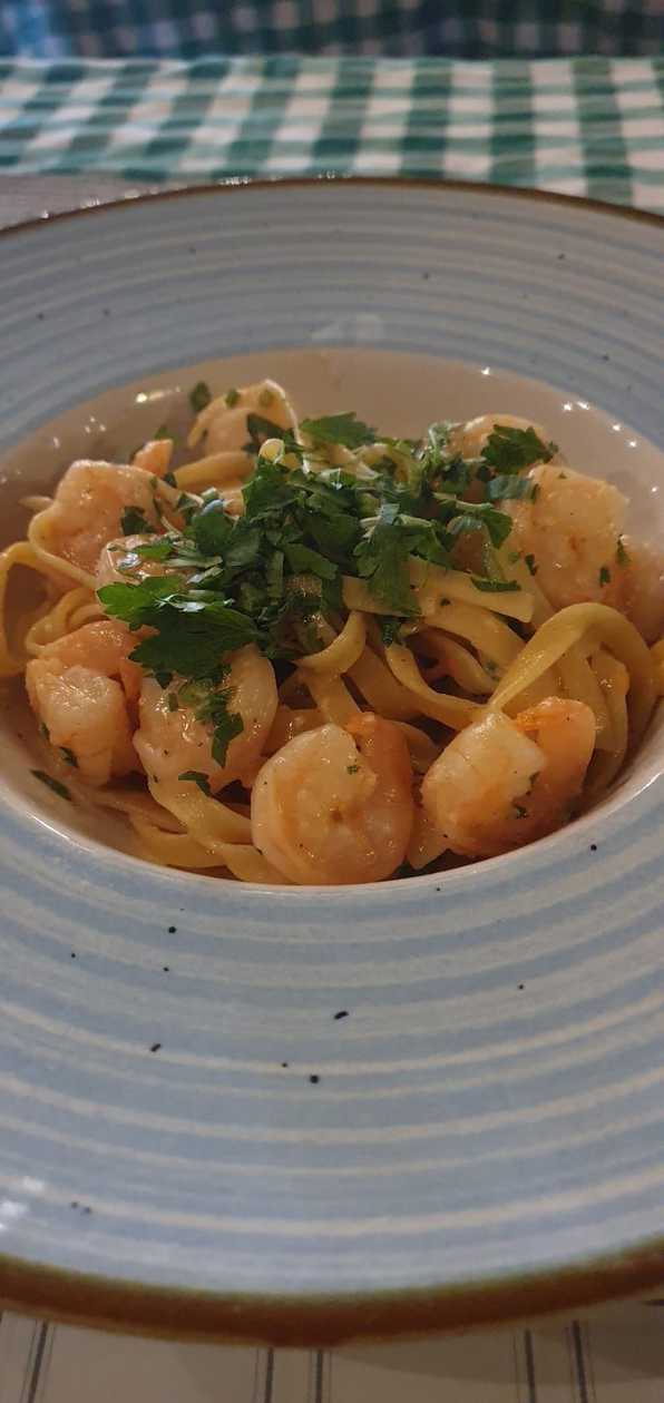 Tagliatelle cu Creveti