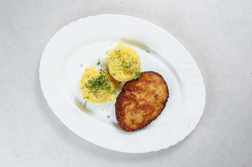 Minced Cutlet with Potatoes